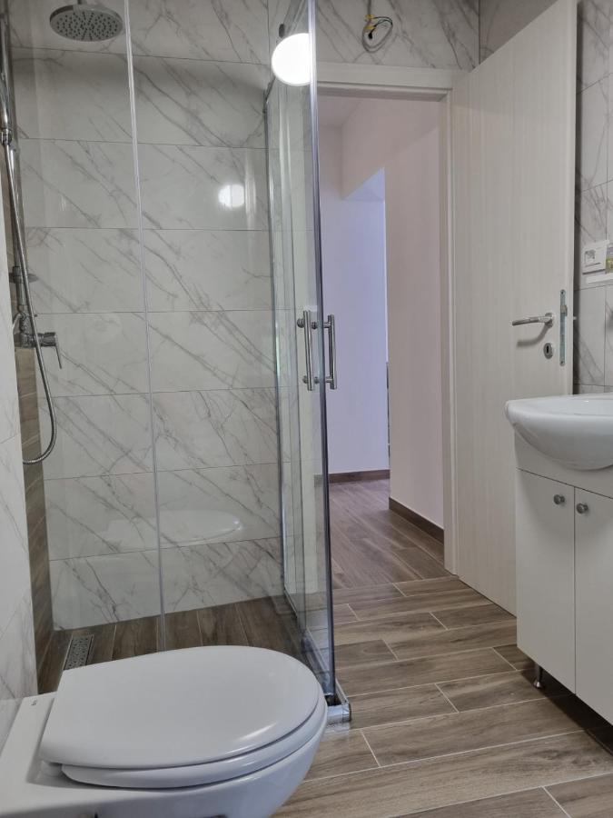 מאקרסקה Apartmani Tolj מראה חיצוני תמונה