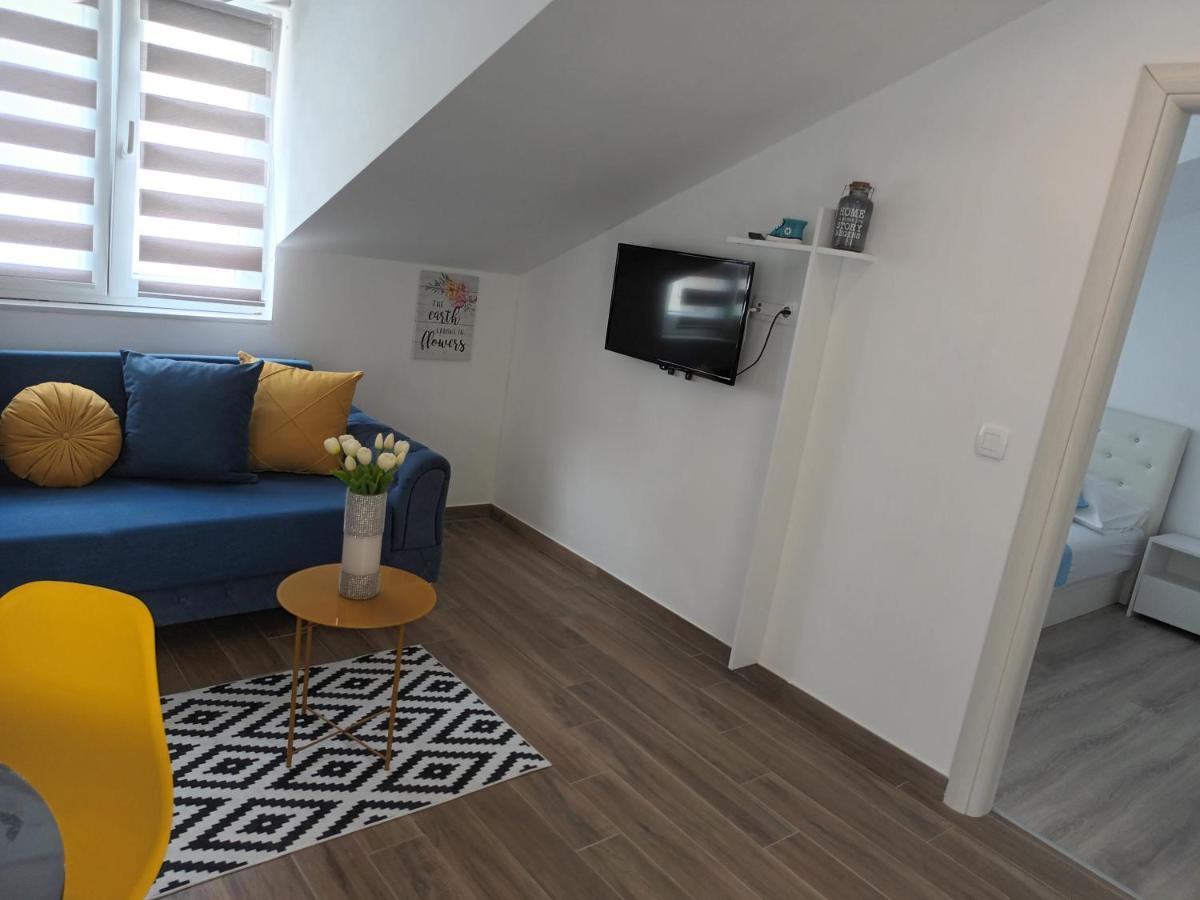 מאקרסקה Apartmani Tolj מראה חיצוני תמונה