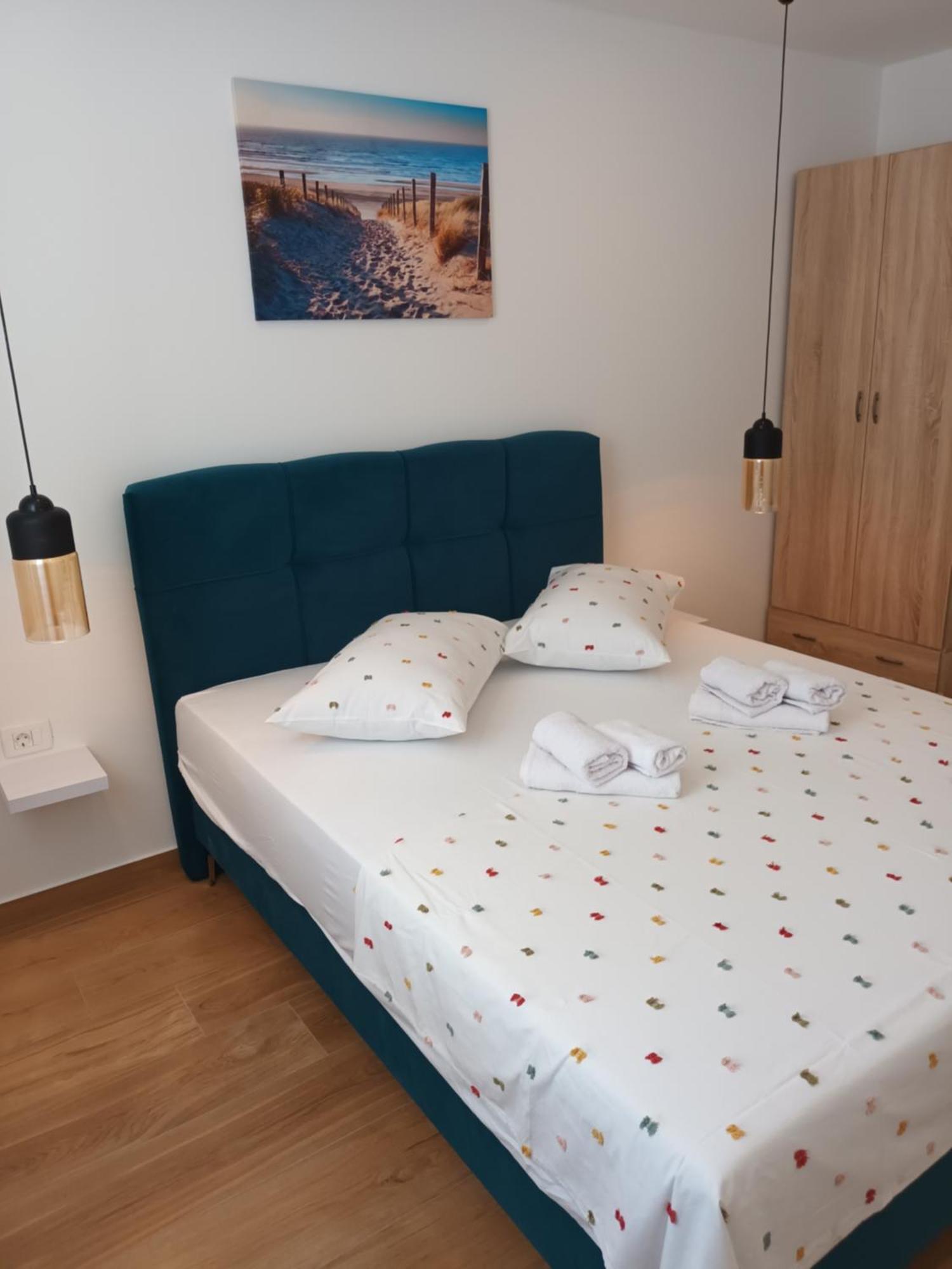 מאקרסקה Apartmani Tolj מראה חיצוני תמונה