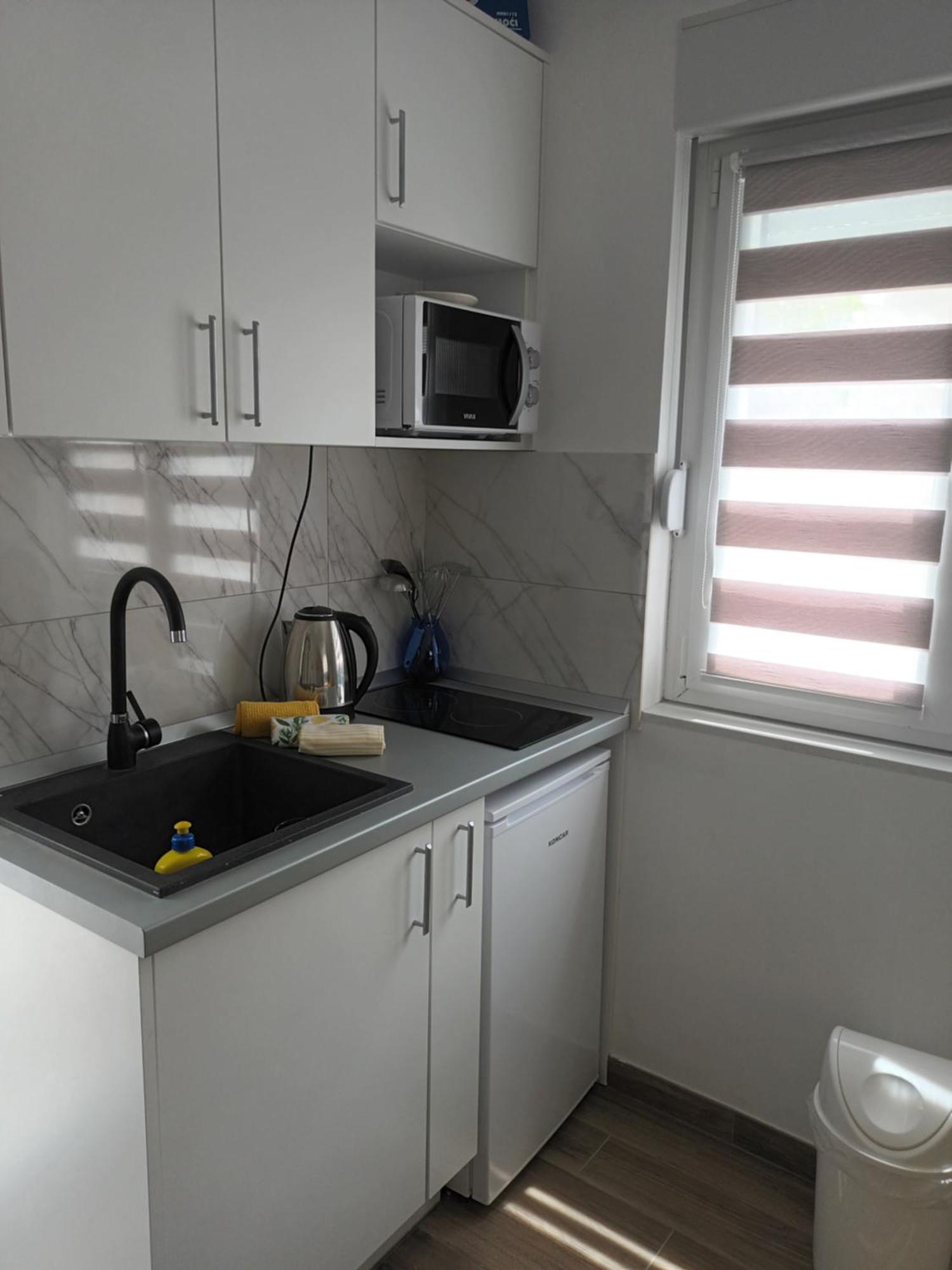 מאקרסקה Apartmani Tolj מראה חיצוני תמונה